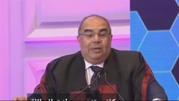 الدكتور محمود محي