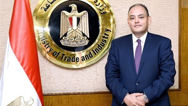 وزير التجارة