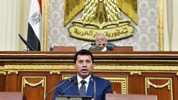 وزير الرياضة في مجلس