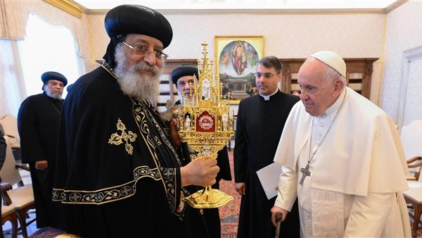 هدية البابا تواضروس