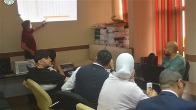 بيريرا يجتمع مع الحكام لتحليل الحالات التحكيمية