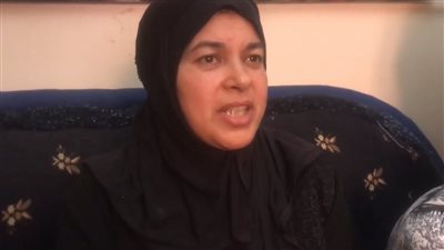 سيدة وزوجها ينهيان حياة سائق توكتوك لسرقته بكفر الشيخ.. ووالدة الضحية: كان بيصرف علينا | بث مباشر 