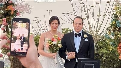 وسط أجواء عائلية.. لقطات من حفل زفاف الدحيح أحمد الغندور | صور