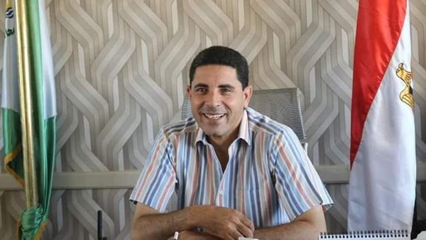 تيسير عبدالفتاح 