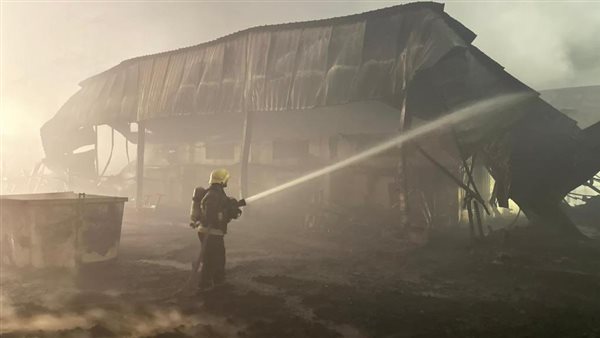 حريق هائل بأحد الأسواق