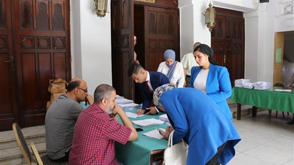 بداية التسجيل في