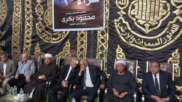 الدكتور على عبد العال