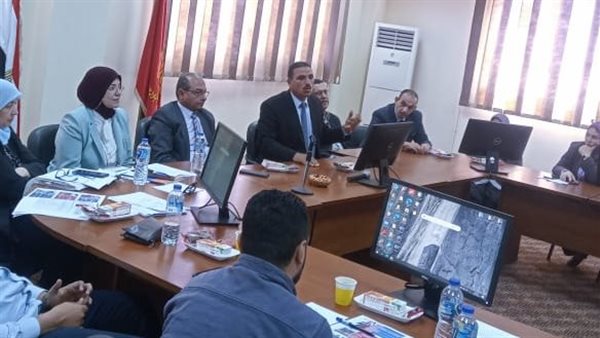 القوى العاملة ببورسعيد