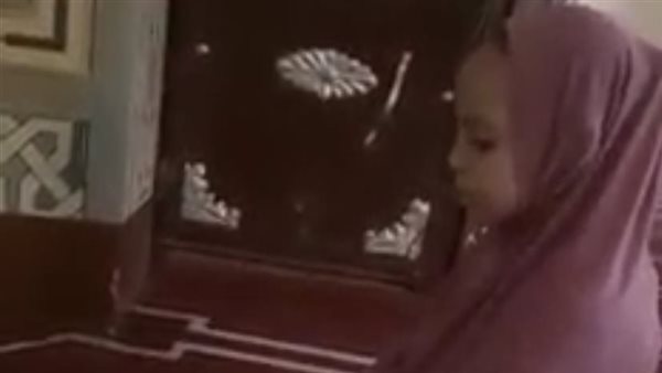 الطفلة رودينا أثناء