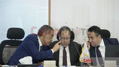 الحوار الوطني: 150 متحدثا و300 مستمع في أولى جلسات المحور السياسي