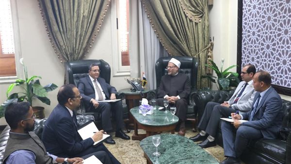  الدكتور شوقي علام