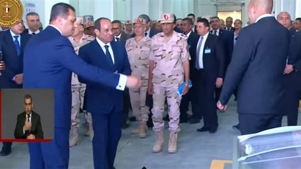 جانب من زيارة الرئيس