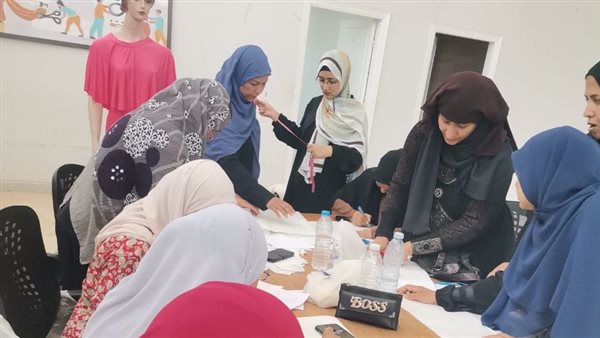 القوى العاملة بالأقصر