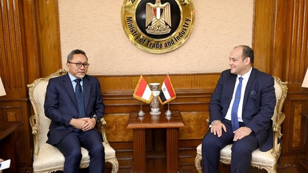 أحمد سمير وزير التجارة