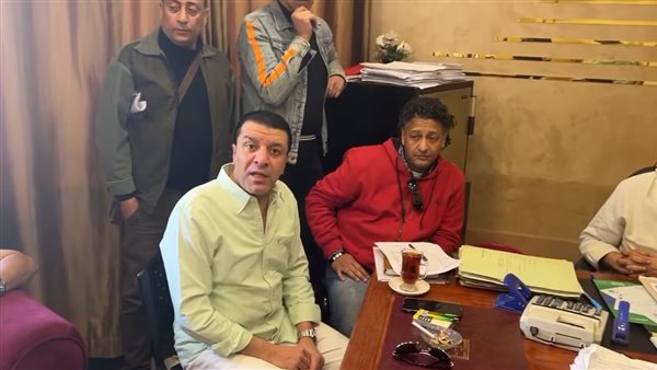 مصطفى كامل واجتماع