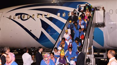 تخفيض 50% لرجال الأعمال.. مصر للطيران تطلق أولى رحلاتها إلى دكا عاصمة بنجلاديش