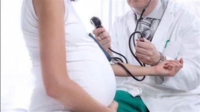 صوّر ضحاياه.. طبيب نسا يساوم السيدات مقابل عمليات الإجهاض بشبرا 