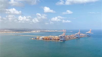 قرار وزاري بإبعاد أجنبيين اثنين خارج البلاد لأسباب تتعلق بالصالح العام