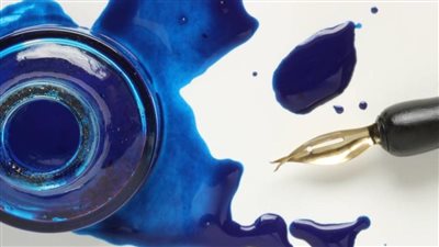 كيفية إزالة الحبر من الملابس.. خلطة سحرية يمكن إتباعها في 6 خطوات 