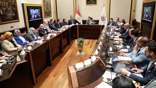 وزير الصحة والسكان