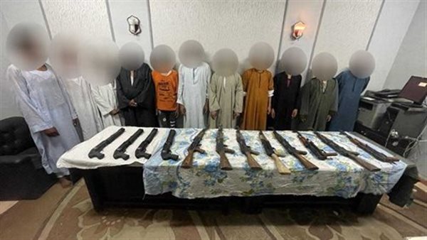 المتهمون والمضبوطات