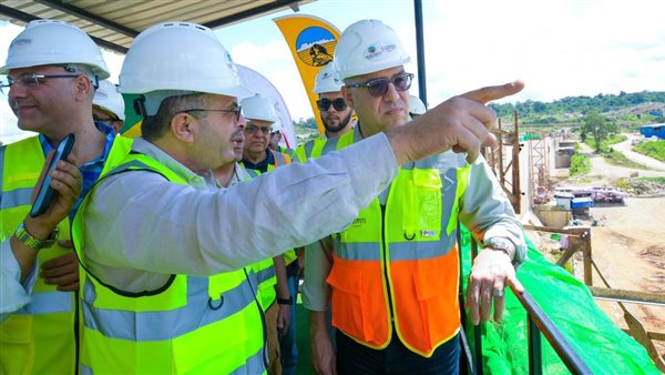 زيارة وزير الإسكان