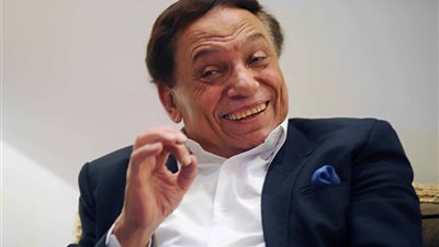 لأول مرة.. الجماعات الإسلامية تكشف تفاصيل محاولة اغتيال عادل إمام 