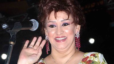 كل يوم قاعدين في بيتنا ويطلعوا يجيبوا في سيرتنا.. قصة أغنية لـ وردة الجزائرية أثارت غضب العندليب