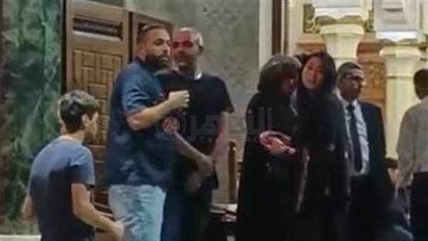 أبيوسف في عزاء والدته