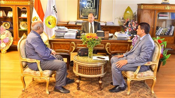 محافظ أسيوط