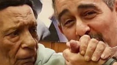 بحضور لبلبة ومصطفى هريدي.. نجوم الفن يحتفلون بيوم ميلاد الزعيم بعد غياب 3 أعوام عن الأضواء| بث مباشر 