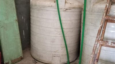 ضبط شخص بحوزته 2000 لتر سولار قبل ترويجها بالسوق السوداء أسفل عقار بالقليوبية 