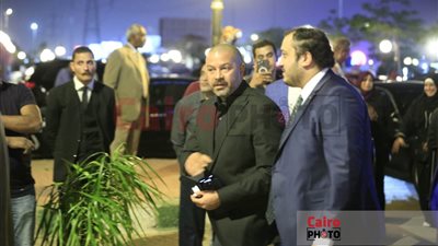 أحمد دياب وزعيم الأغلبية بمجلس النواب يؤديان واجب العزاء في رجل الأعمال أحمد أبو العينين