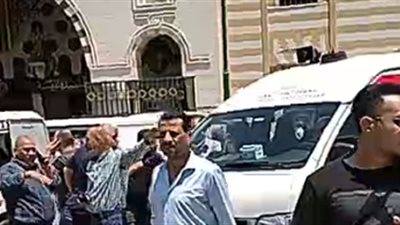 تشييع جثمان جدة نور إيهاب بعد انتهاء صلاة الجنازة