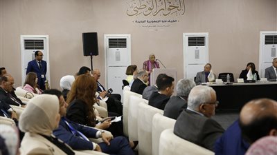 مقرر الاستثمار بالحوار الوطني: أهم خطوة لجذب الاستثمار هي التشريعات والسياسات المالية والنقدية