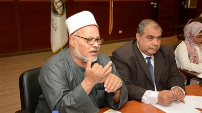  المستشار العلمي لخريجي الأزهر: أصحاب الفكر المتطرف ينتمون لبوتقة فكرية منغلقة