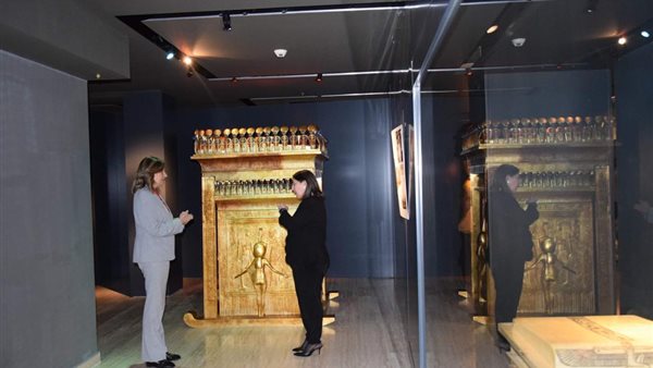 وزيرة الثقافة تتفقد