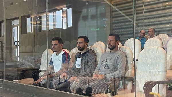 معاونو فيتوريا في