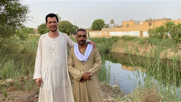 الشابين اللذين قاما