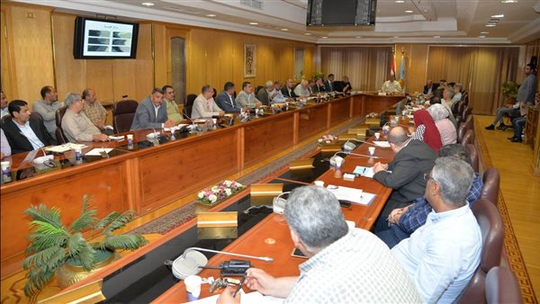 محافظ أسيوط