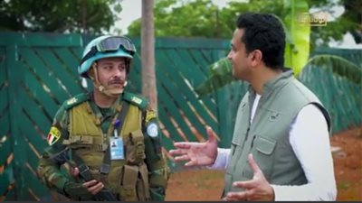 أول جولة تلفزيونية.. أحمد الدريني يقدم حلقة خاصة مع الكتيبة المصرية في قوات حفظ السلام من أفريقيا الوسطى