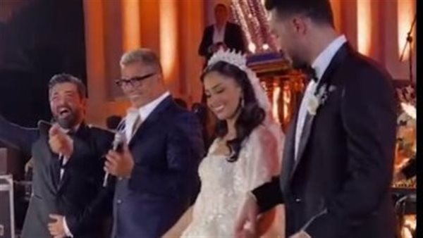 لقطات من حفل زفاف