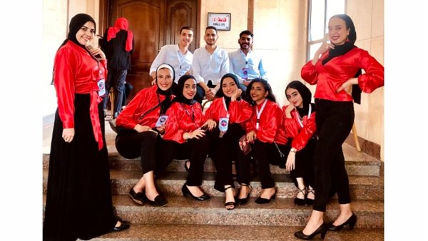 طالبات كلية الإعلام