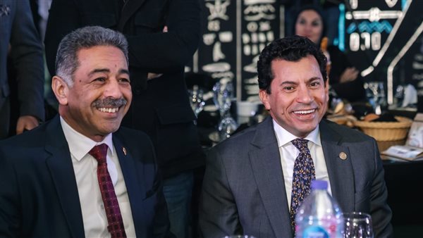 وزير الرياضة ورئيس