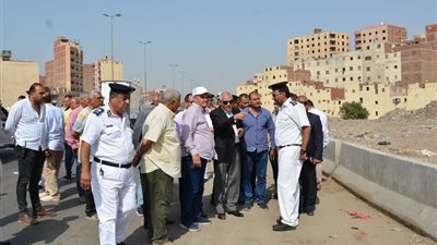محافظ الجيزة يتفقد مداخل ومخارج ومحيط الطريق الدائري بصفط اللبن وكعبيش