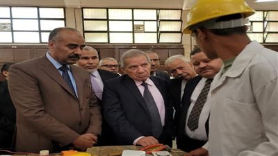 التعليم تعلن تفاصيل التقييم النهائي لتخصصات امتحانات طلاب الدبلومات الفنية 2023