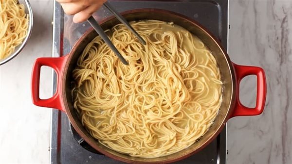 طريقة عمل الاندومي