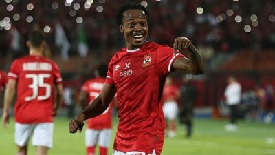 كهربا وبيرسي تاو في صدارة قائمة هدافي الأهلي في مشوار الفوز بالـ11