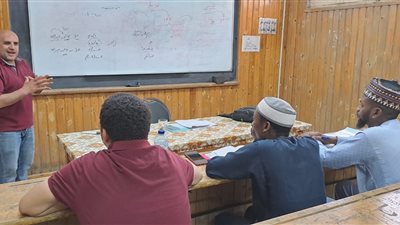 بدء مراجعات المواد الدراسية للطلاب الوافدين بمدينة البعوث الإسلامية