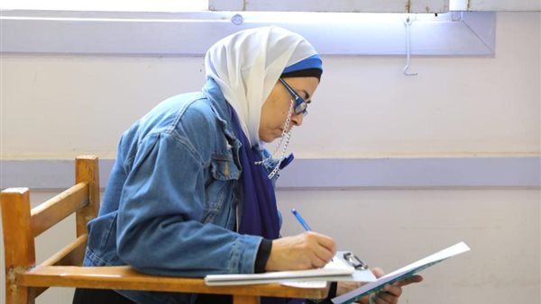  امتحانات شهادات